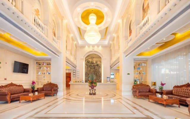 Vienna International Hotel (Dongguan Chashan, Yanxi Road)