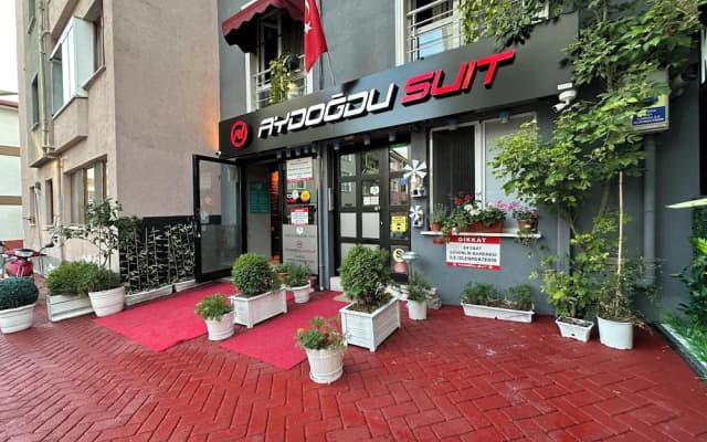 Aydogdu Suit