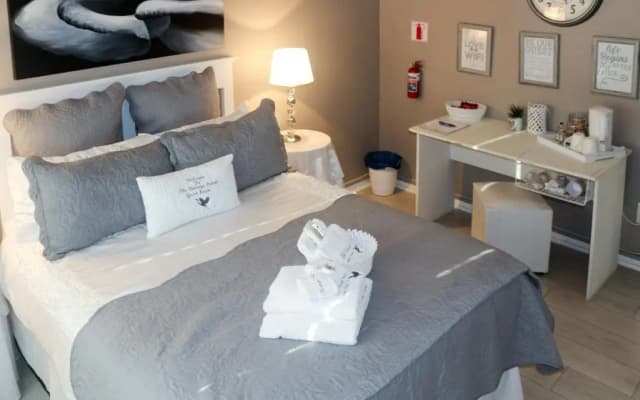 The Vintage Crane Guest House