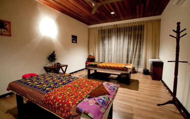 Pom Pom Island Resort