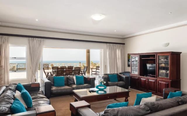 Miramar 3 - Family Only Max 4 Adults And 4 Children (Adults only)
