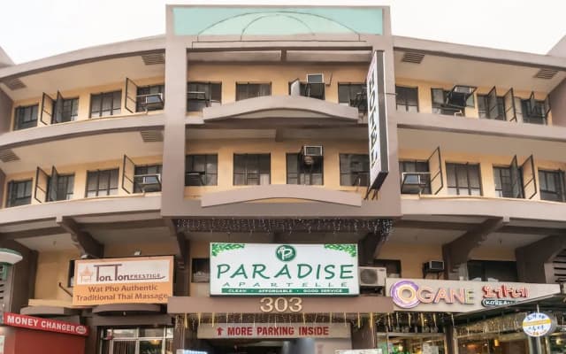 Paradise Hotel