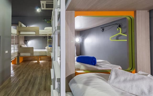 iSanook Hostel