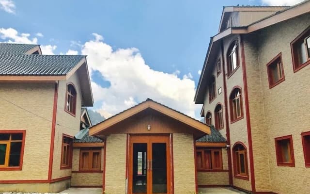 Hotel Akbar Sonamarg