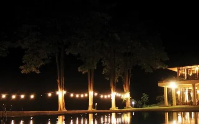 Aekpailin River Kwai Resort