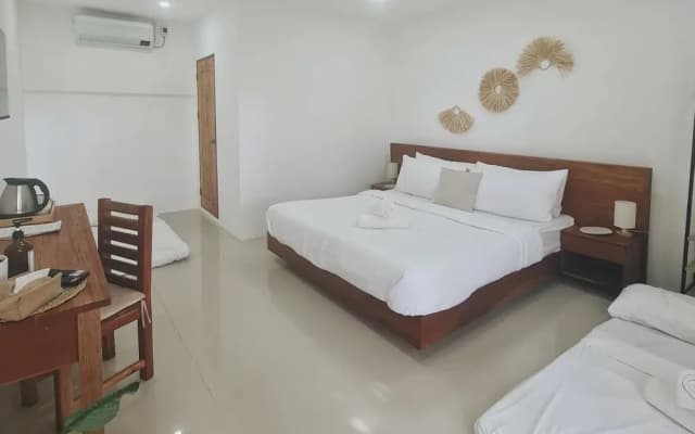 148 Guesthouse and Resort