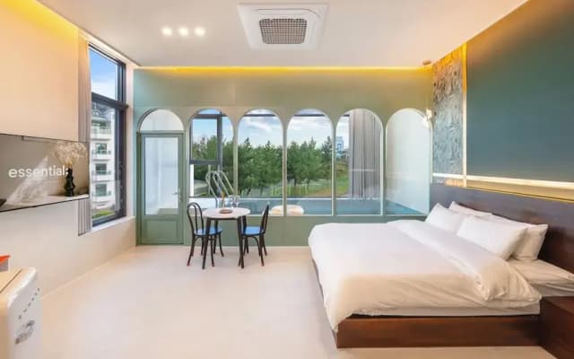 Gangneung Leventia Pool Villa