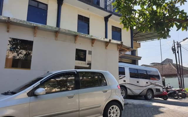 OYO Life 92622 Jatiluhur Kost Syariah