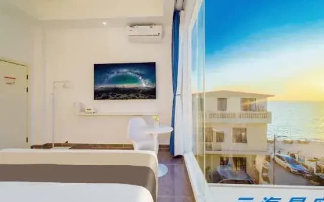 Sanya Yunhai Starry Sky Haiyunju·Full Intelligent Seaview Homestay