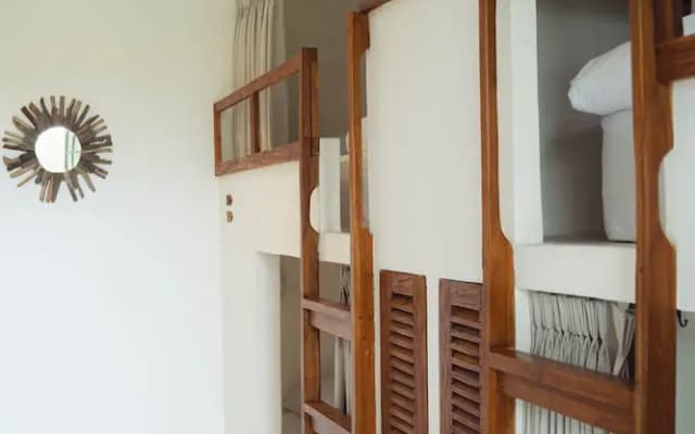 White Penny Hostel