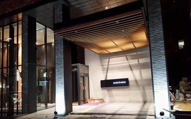 Handpicked Hotel & Collections