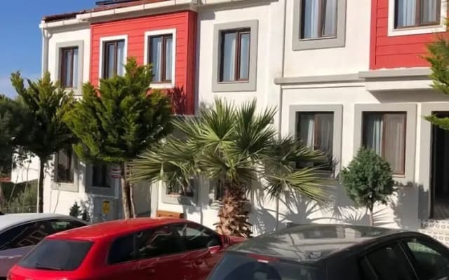 Lavinya Otel