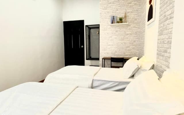 comfy 3-bedrooms with family karaoke Max-10pax