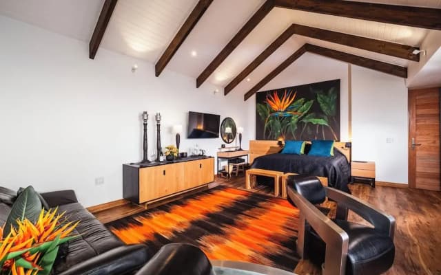 Boutique Ocean Views  incorporating Wend