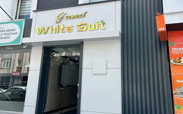 Grand Whi̇te Sui̇t Otel