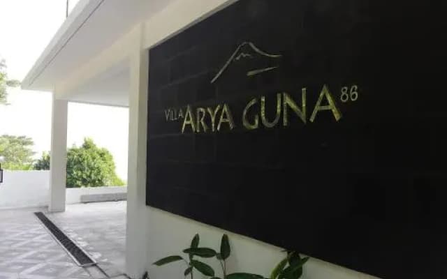 Villa Aryaguna