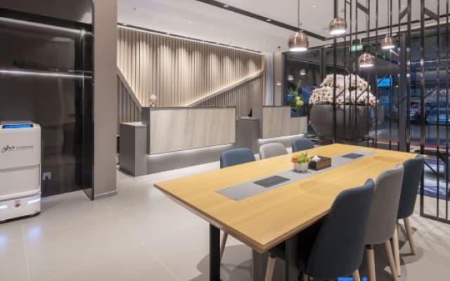 Homeinn Selected Hotel (Kunshan South Station Hexing Road)
