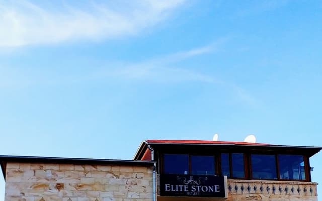 ShoeString Stone House