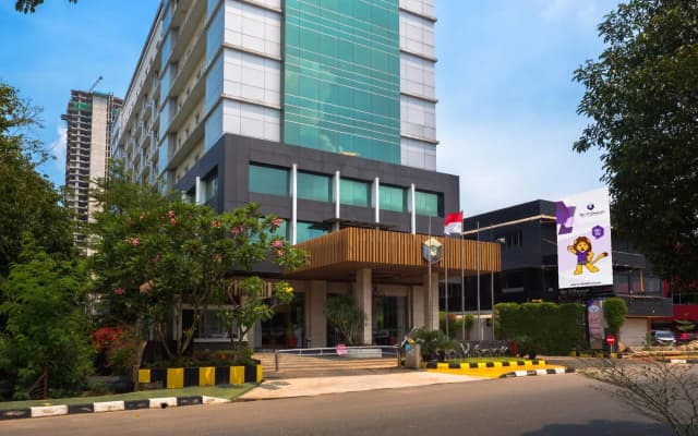 Fox Hotel Nagoya Batam