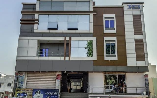 OYO 2222 Hotel Bhumi