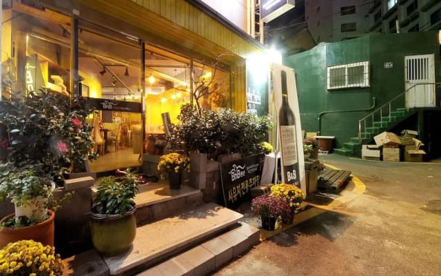 Busan BNB Pension & Guesthouse