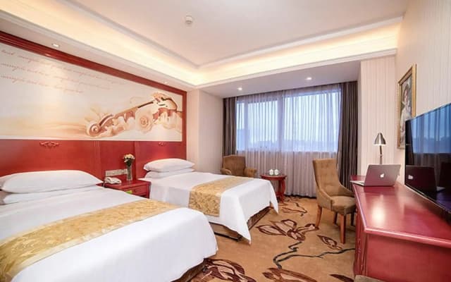 Vienna Hotel (Hebei Street Sun City, Qinhuangdao)