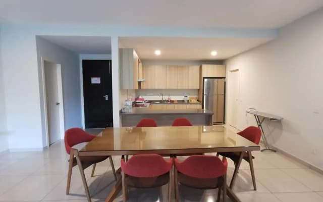 The Haven Central Lakeview Suite 3rooms (3-8pax)