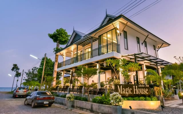 Magic House