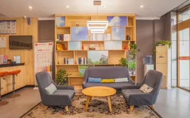 Junyi Hotel Chain (Linyi Luozhuang District Government Yingbin Avenue Branch)