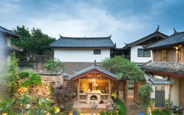 Yunfan Shanju Snow Mountain View Inn (Lijiang Shuhe Ancient Town)