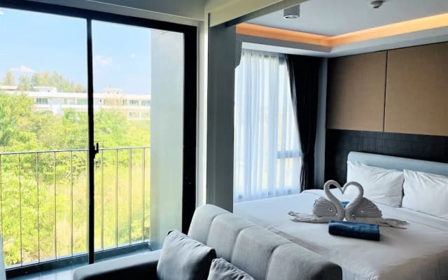 Apartment at Aristo Resort by Lofty