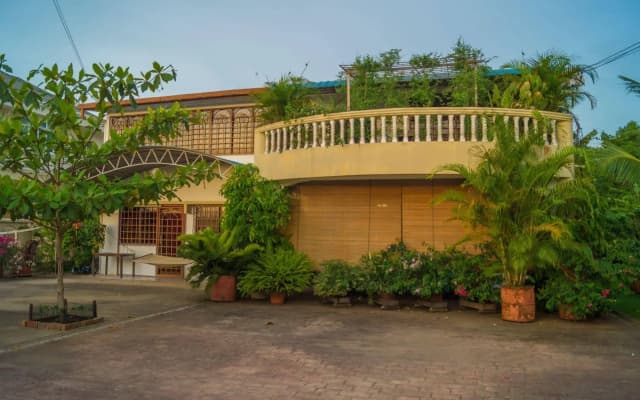 Bike And Tours Bed & Breakfast