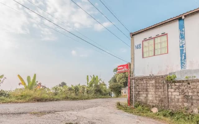 Gunung Geulis Village by OYO Rooms