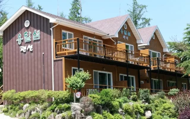 Gapyeong Ongdalsam Pension