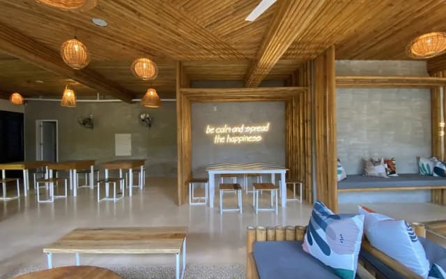 Happiness Hostel Siargao