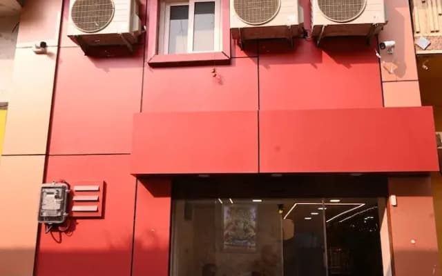 Trinetra Homestay