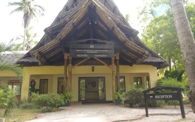 Jumuia Beach Resort Kanamai
