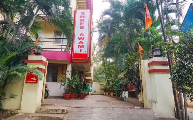 Fabhotel Shree Swami