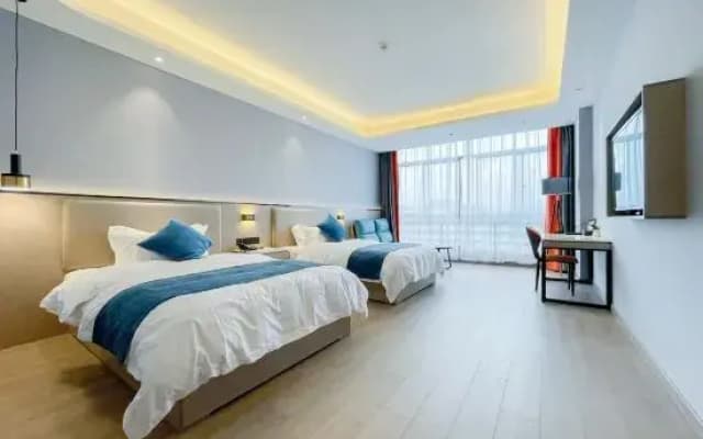 Anmen Huachen Hotel