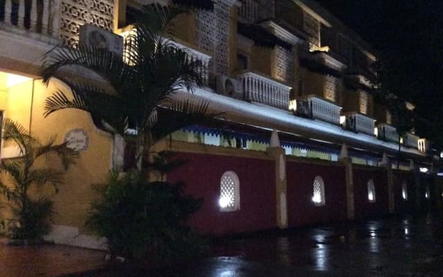 Hotel Castle House