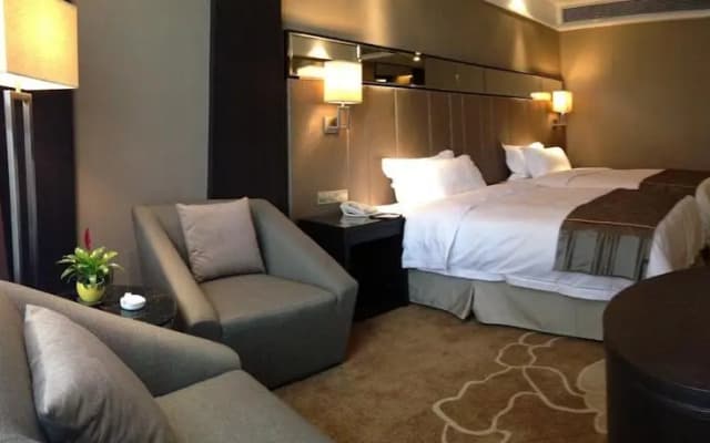 Days Hotel Hualing Wuhan