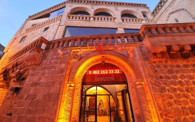 Kadim Otel