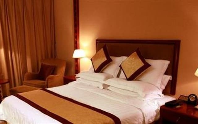 Shutian Moon Star Hotel