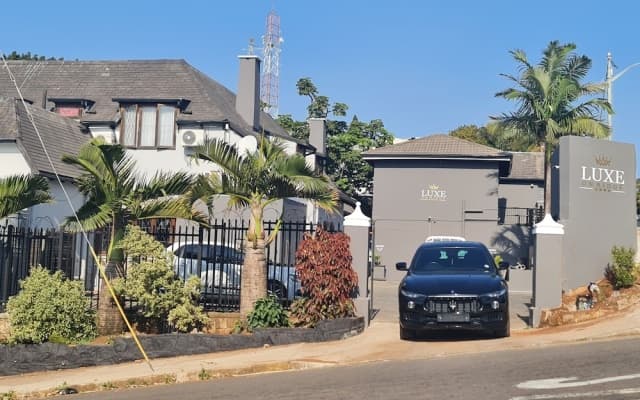 Luxe on Ridge