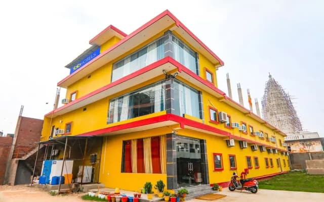 Fabhotel Shree Venkatesh Nileyam