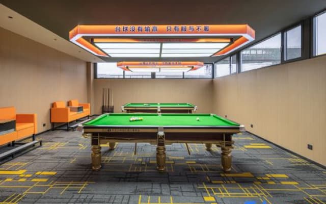 Mehood Lestie Hotel (Yumen Old Urban Area Branch)