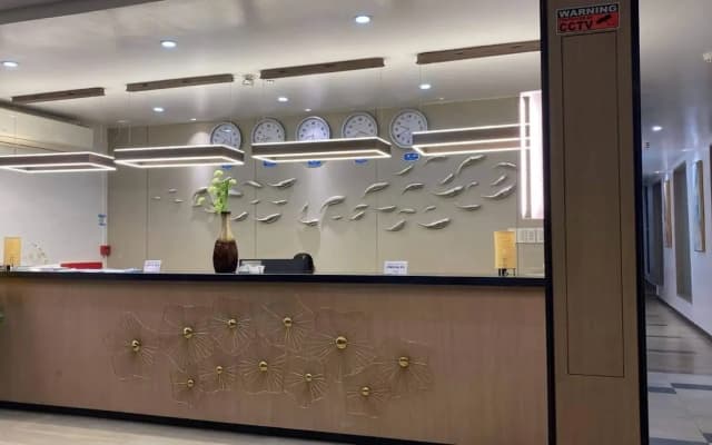 Erus Suites Hotel Boracay