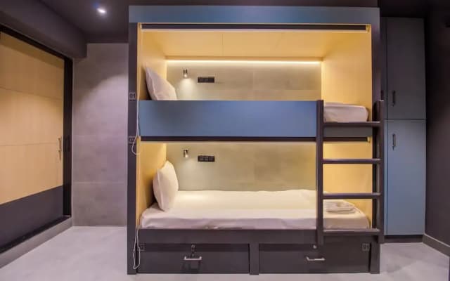 Mumbai Dorms