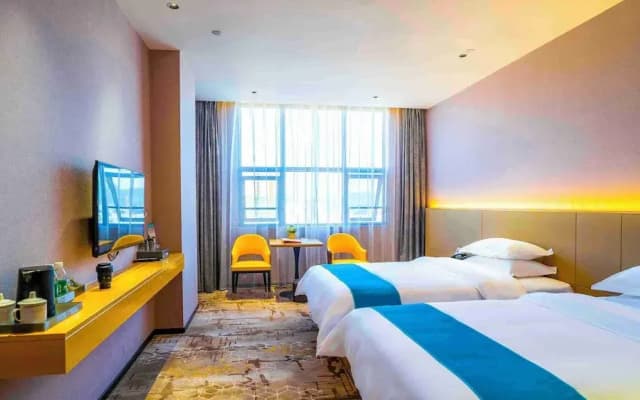 Yuntai Guanjing International Hotel