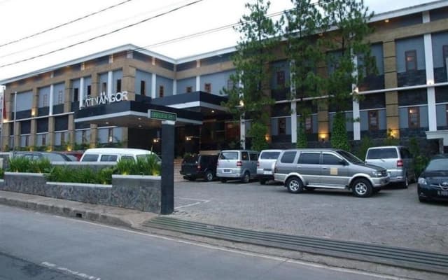 Jatinangor Hotel & Restaurant